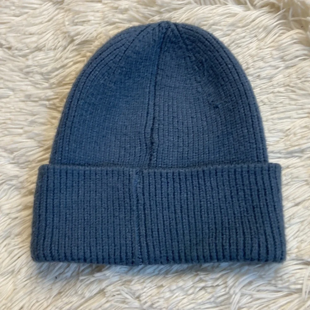 Harry Potter x H&M Hogwarts Appliquéd knitted hat